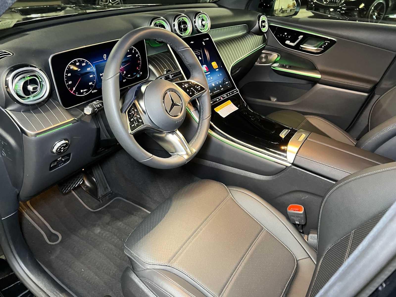 2026 Mercedes-Benz GLC 300 4MATIC® SUV