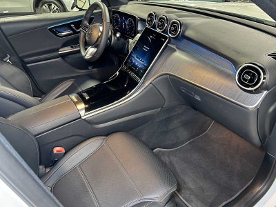 2025 Mercedes-Benz GLC 300 GLC 300