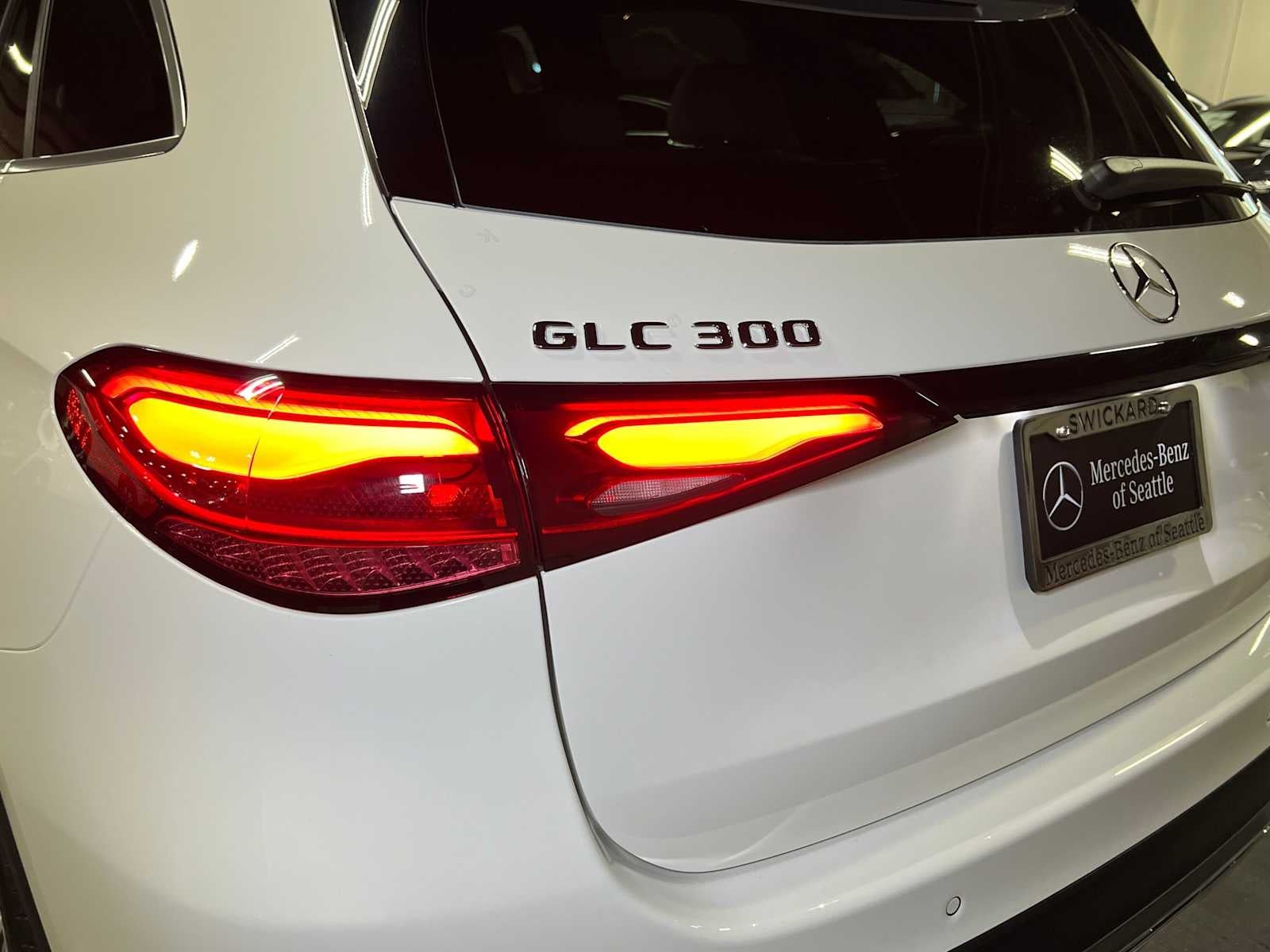 2026 Mercedes-Benz GLC 300 4MATIC® SUV