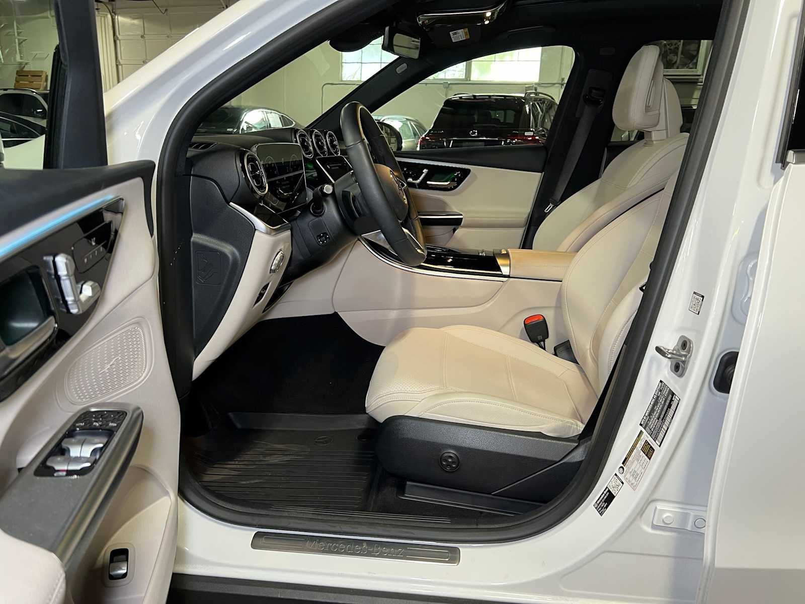 2026 Mercedes-Benz GLC 300 4MATIC® SUV