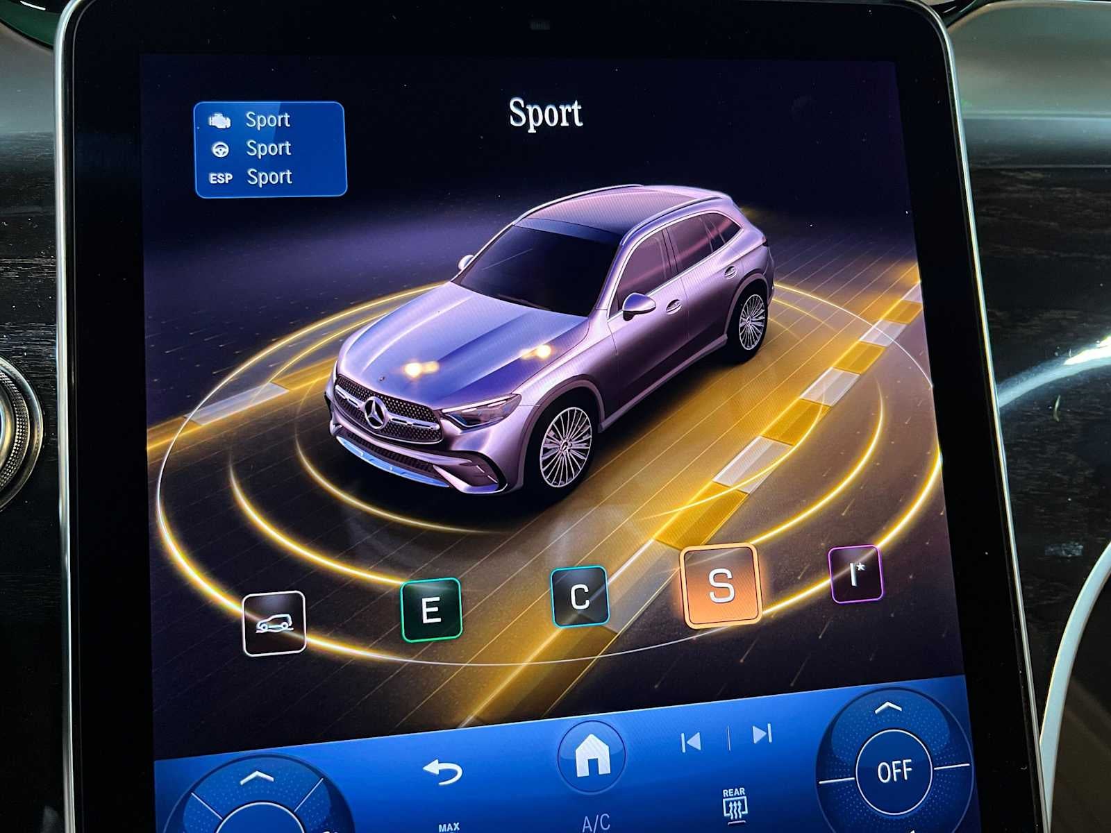 2026 Mercedes-Benz GLC 300 4MATIC® SUV