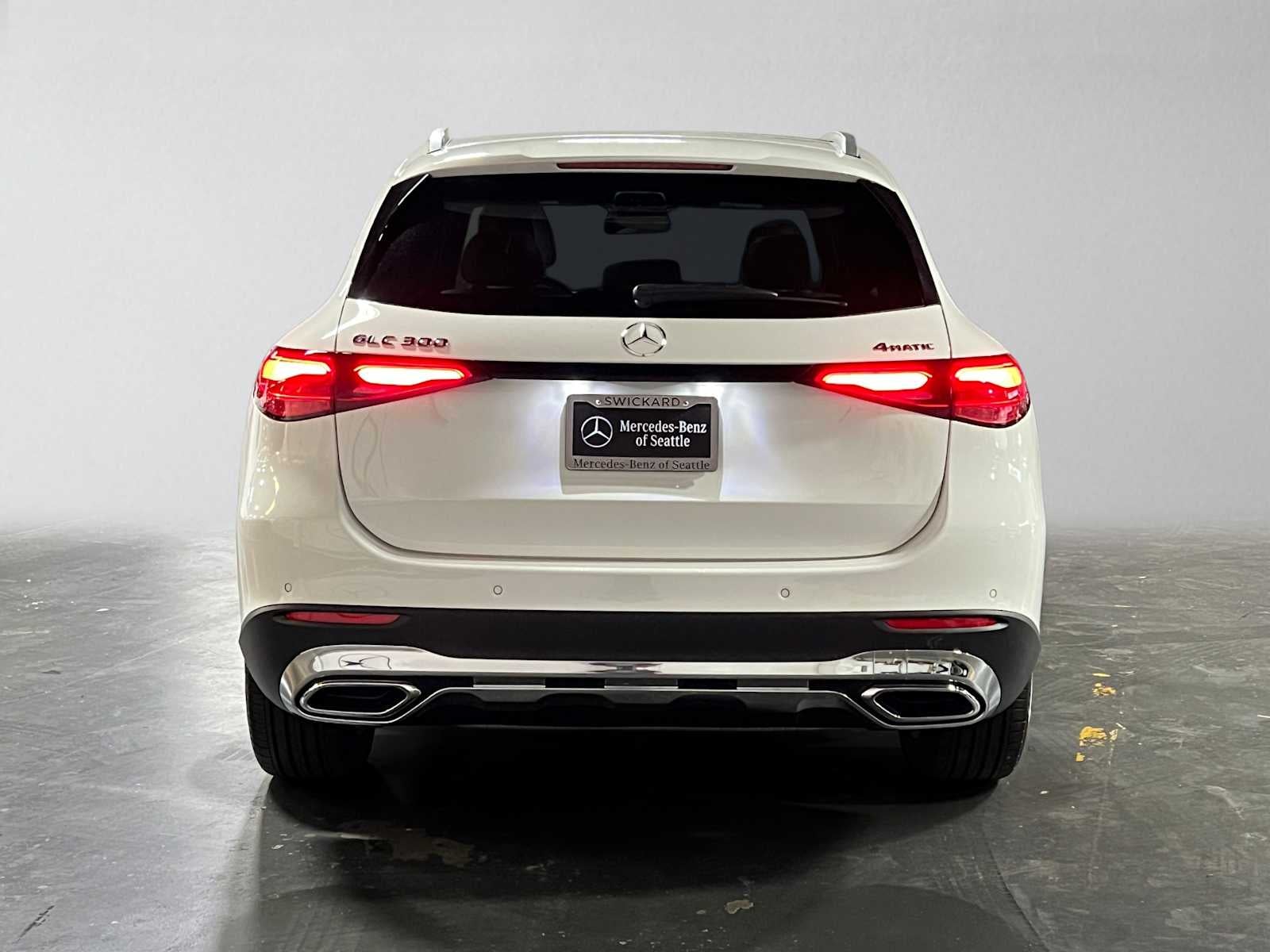 2026 Mercedes-Benz GLC 300 4MATIC® SUV