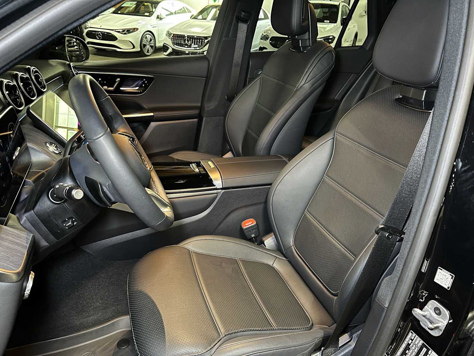 2026 Mercedes-Benz GLC 300 4MATIC® SUV