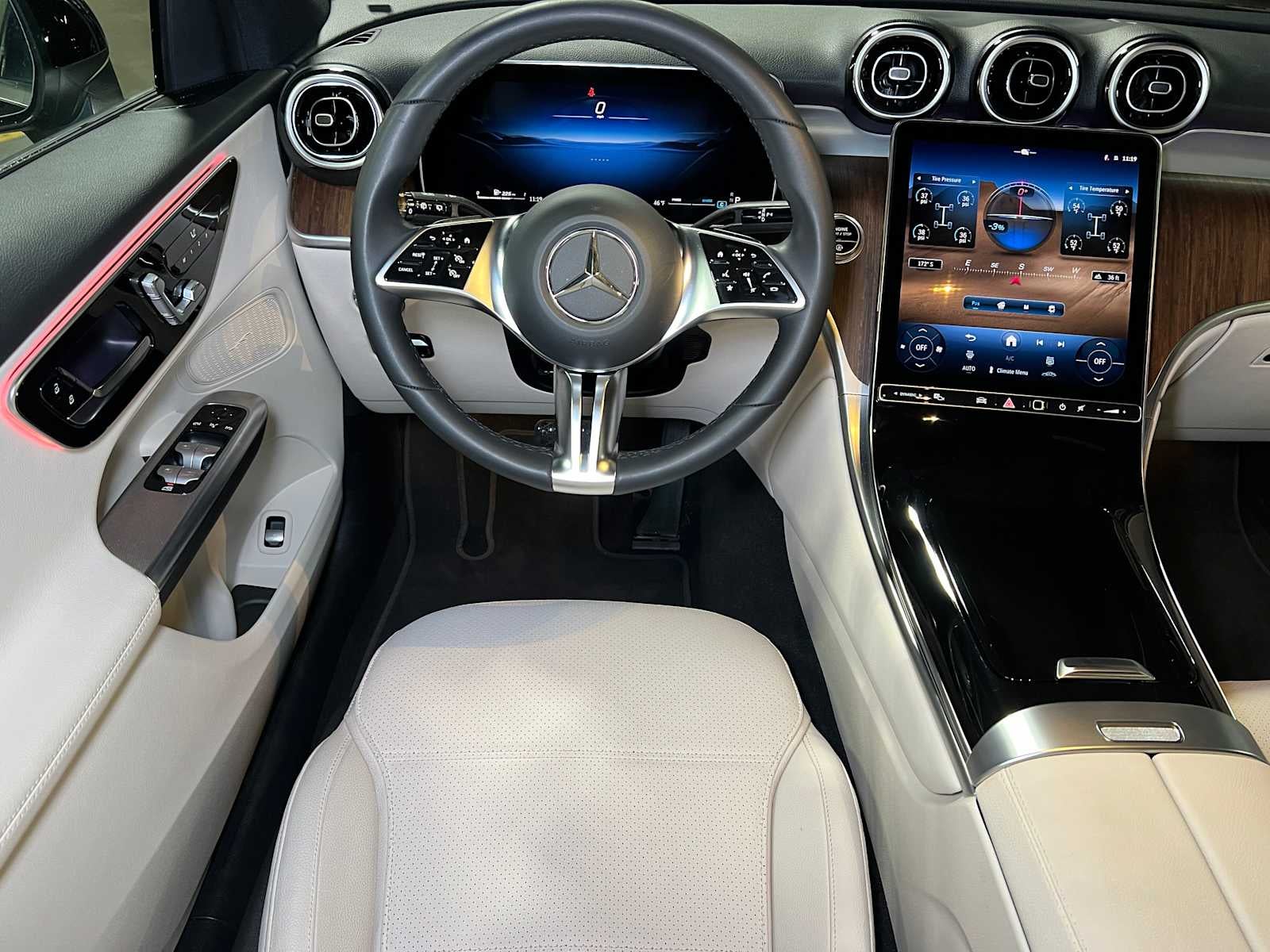 2025 Mercedes-Benz GLC GLC 300