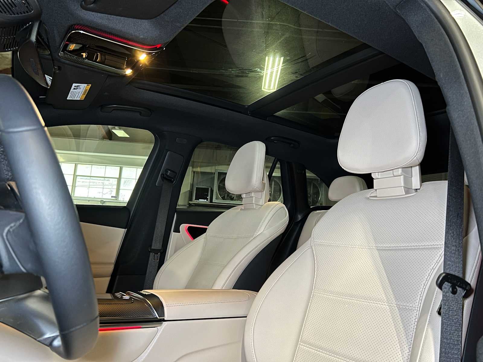 2025 Mercedes-Benz GLC 300 GLC 300