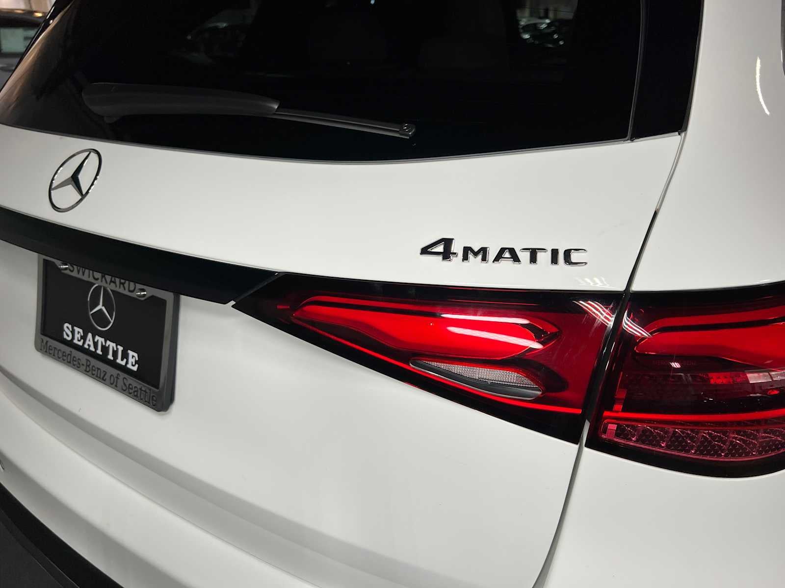 2026 Mercedes-Benz GLC 300 4MATIC® SUV