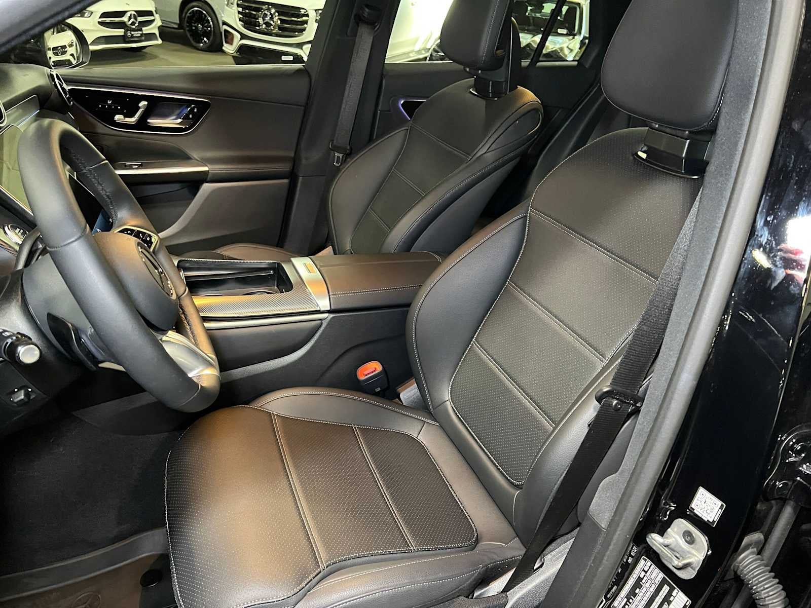 2026 Mercedes-Benz GLC 300 4MATIC® SUV