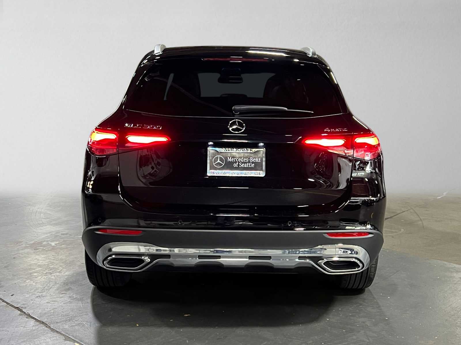 2026 Mercedes-Benz GLC 300 4MATIC® SUV