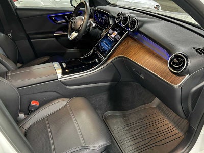 2025 Mercedes-Benz GLC 300 GLC 300