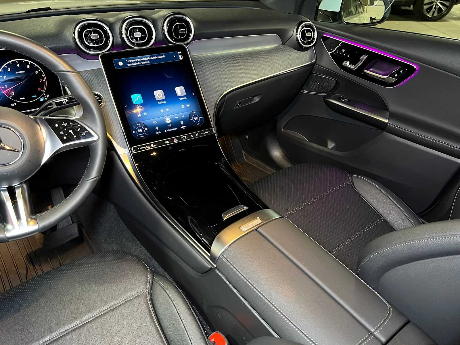 2025 Mercedes-Benz GLC GLC 300