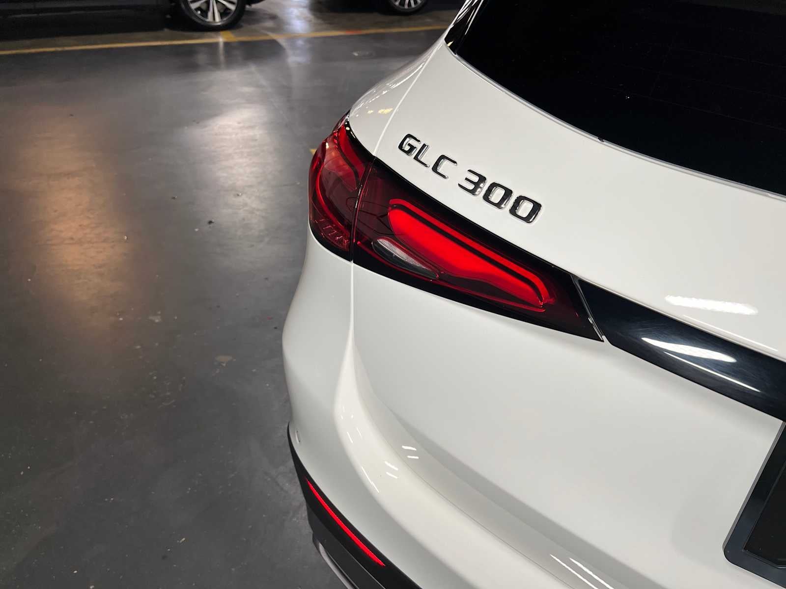 2025 Mercedes-Benz GLC 300 GLC 300