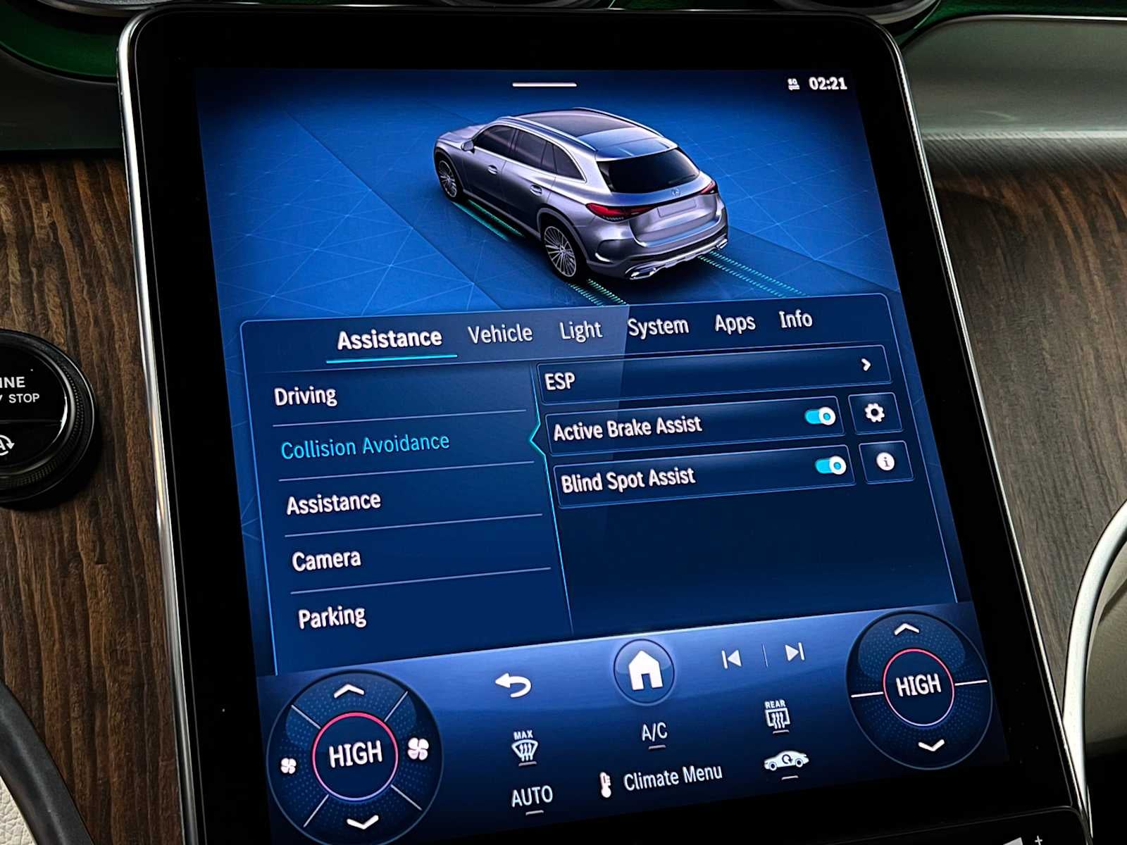 2025 Mercedes-Benz GLC 300 GLC 300