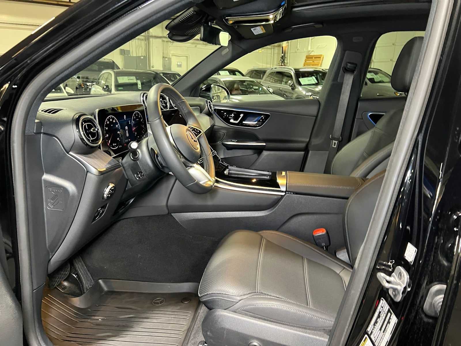 2026 Mercedes-Benz GLC 300 4MATIC® SUV
