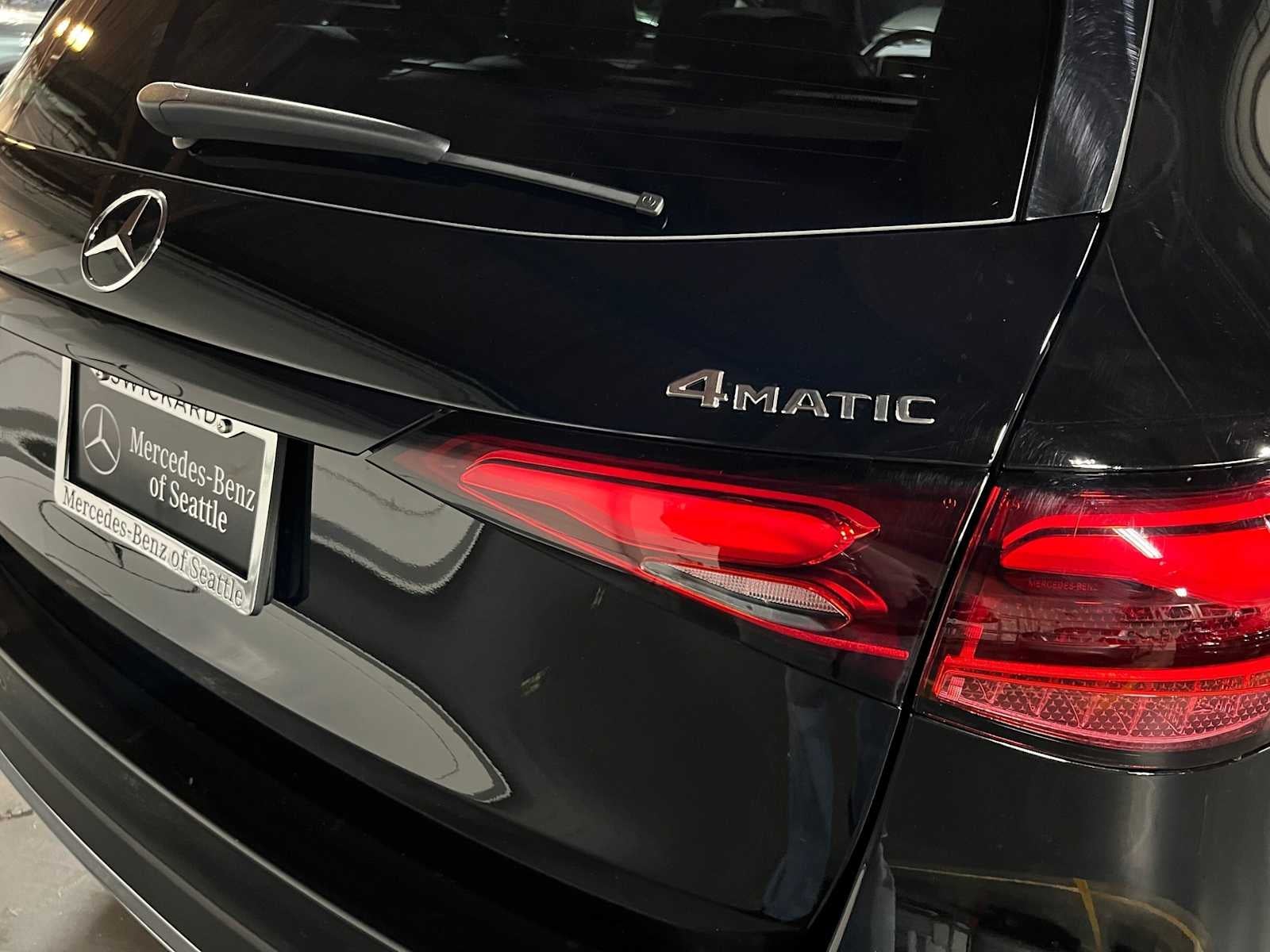 2026 Mercedes-Benz GLC 300 4MATIC® SUV