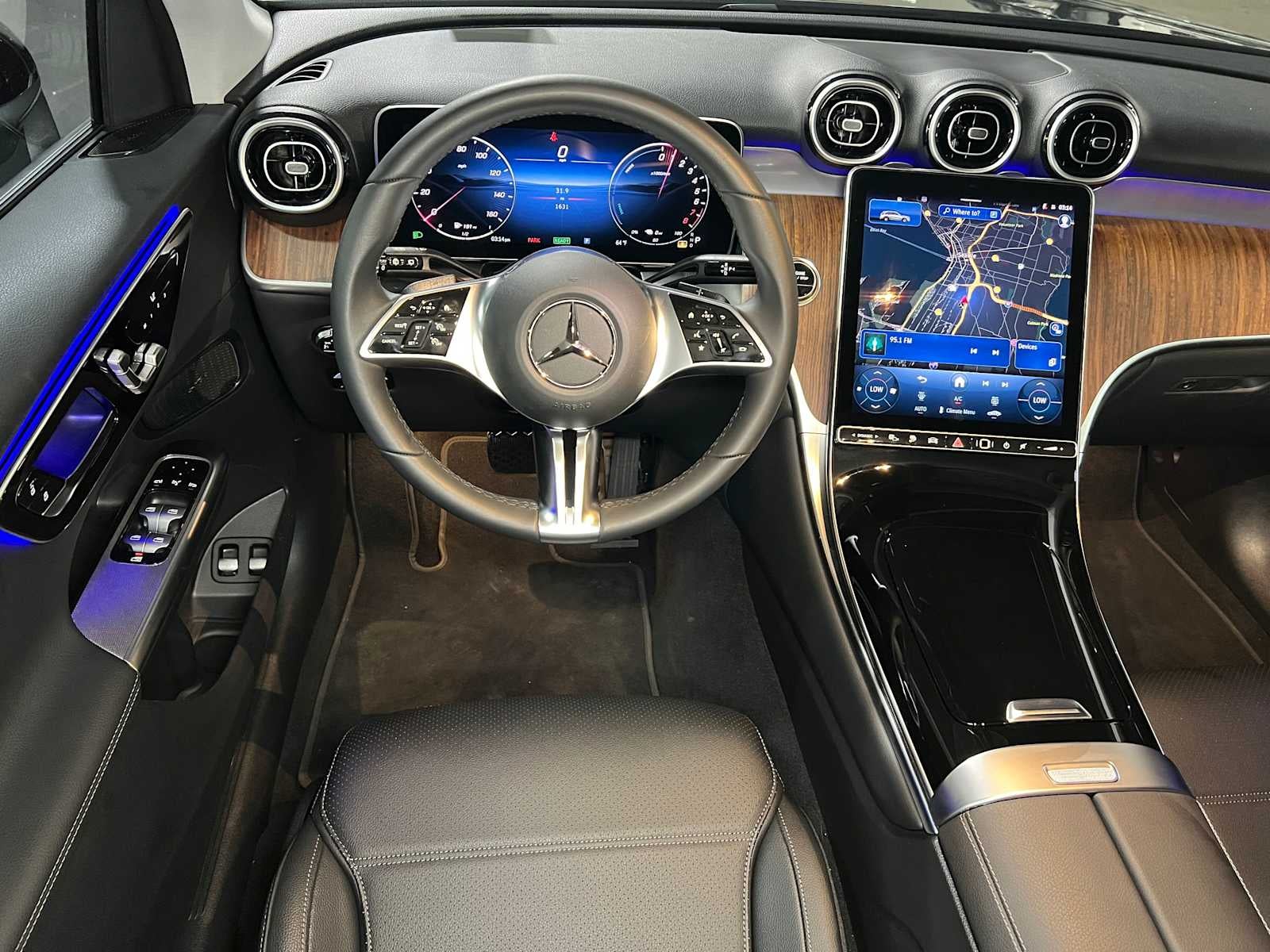 2025 Mercedes-Benz GLC 350e 4MATIC® SUV