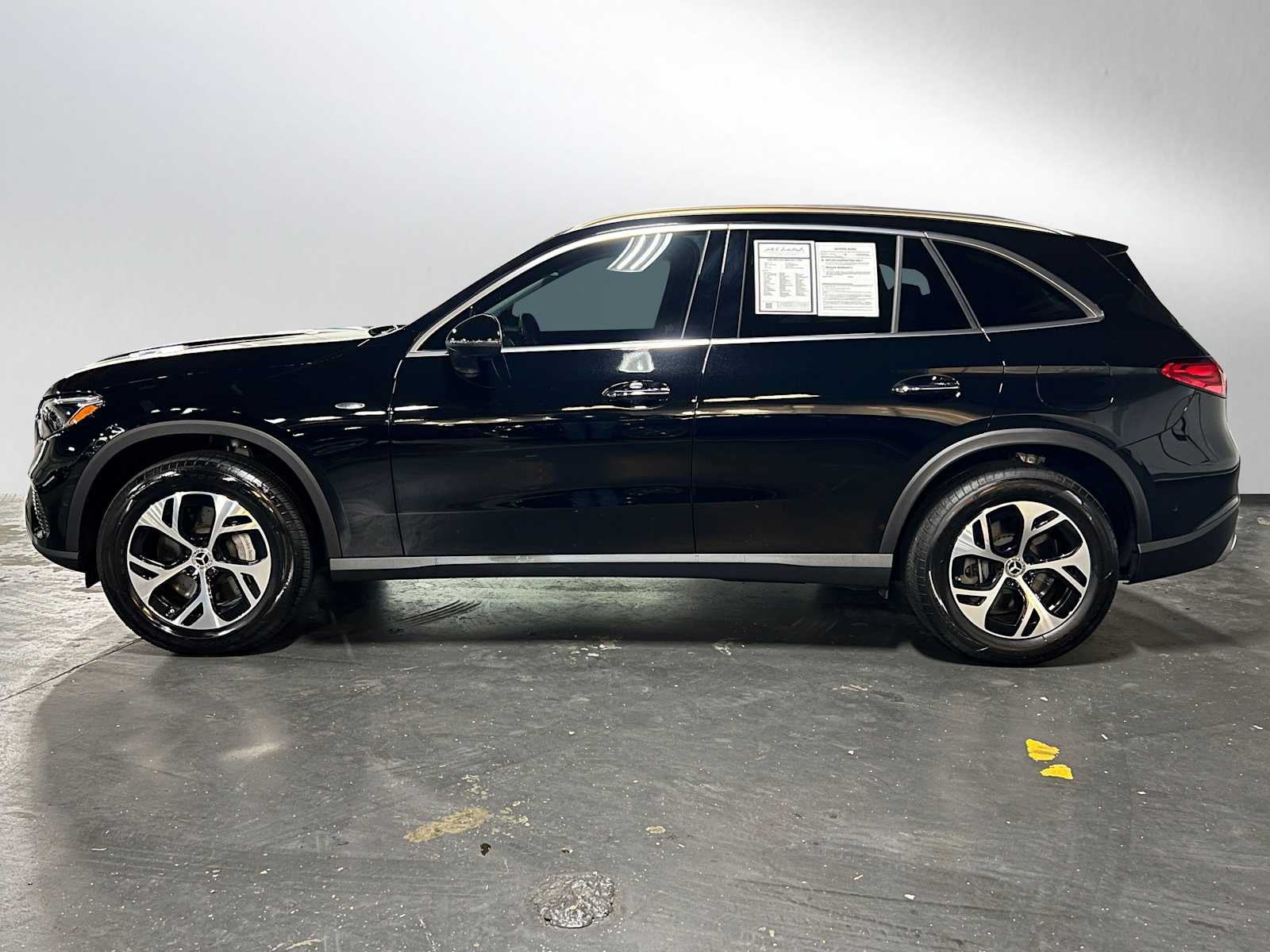 2025 Mercedes-Benz GLC 350e 4MATIC® SUV