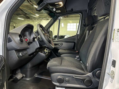 2025 Mercedes-Benz Sprinter 2500 Standard Roof I4 Diesel 144" RWD