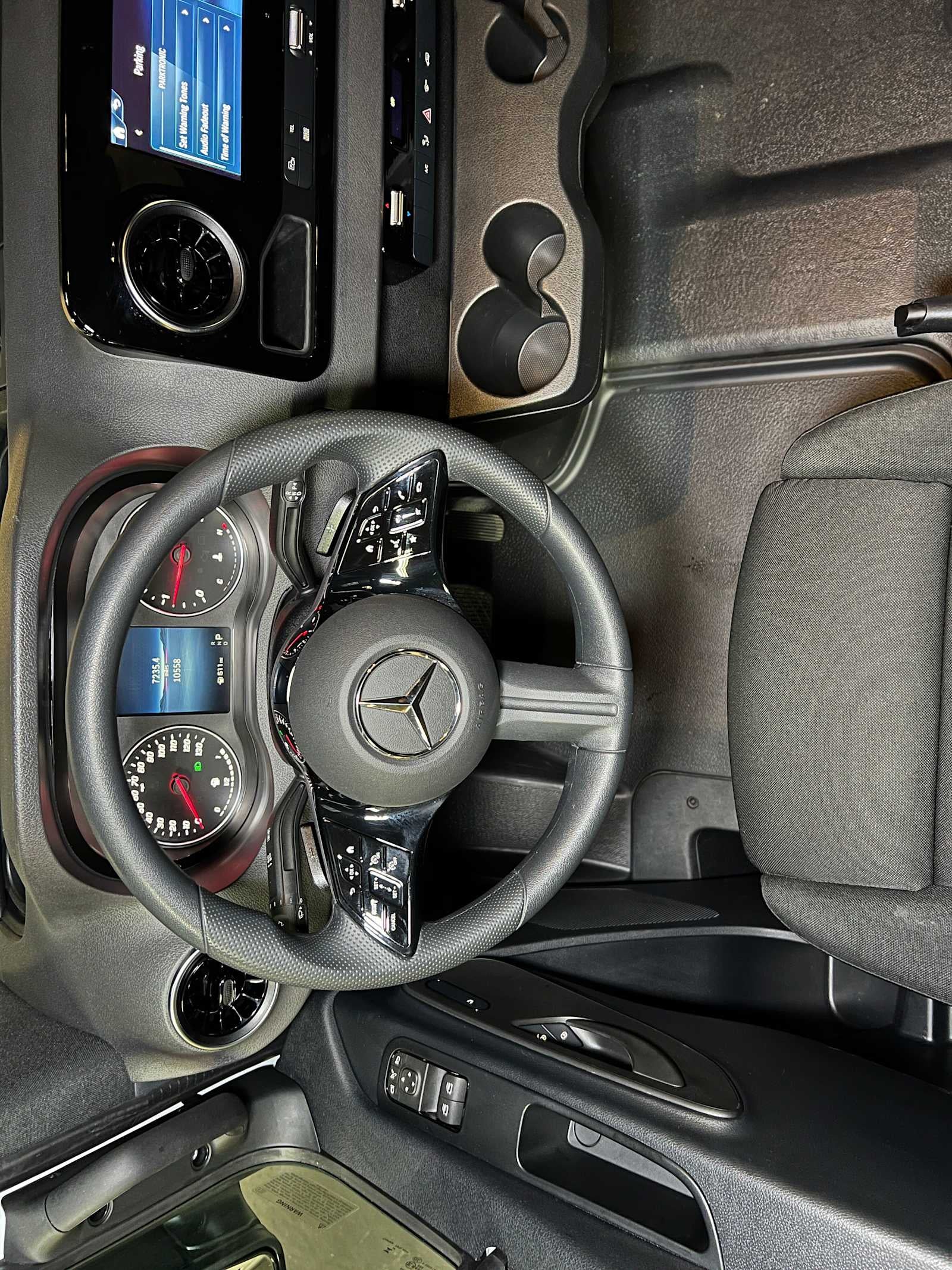 2025 Mercedes-Benz Sprinter 2500 Standard Roof I4 Diesel 144" RWD