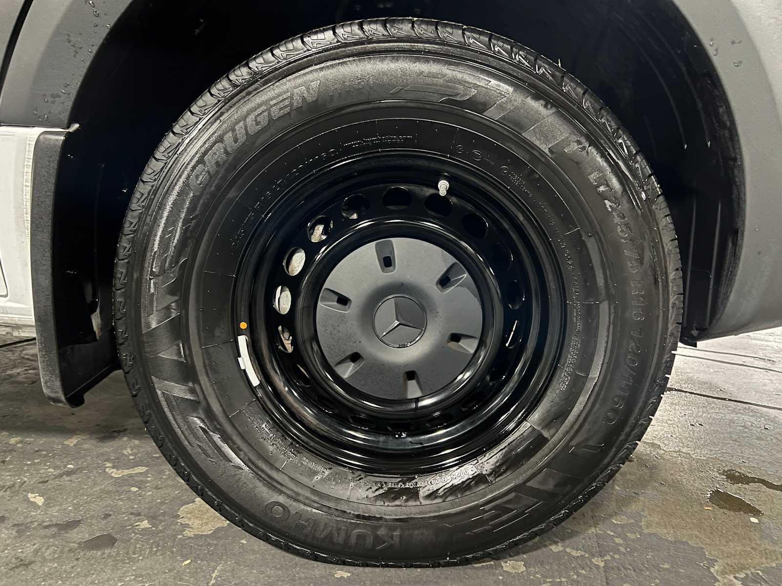 2025 Mercedes-Benz Sprinter 2500 Standard Roof I4 Diesel 144" RWD