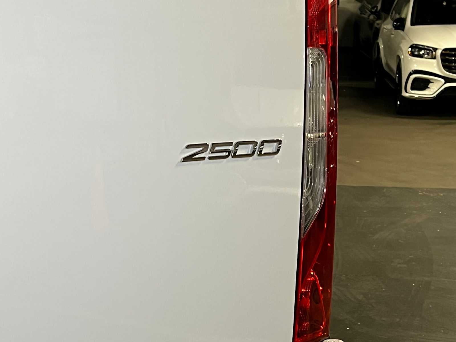 2025 Mercedes-Benz Sprinter 2500 Standard Roof I4 Diesel 144" RWD