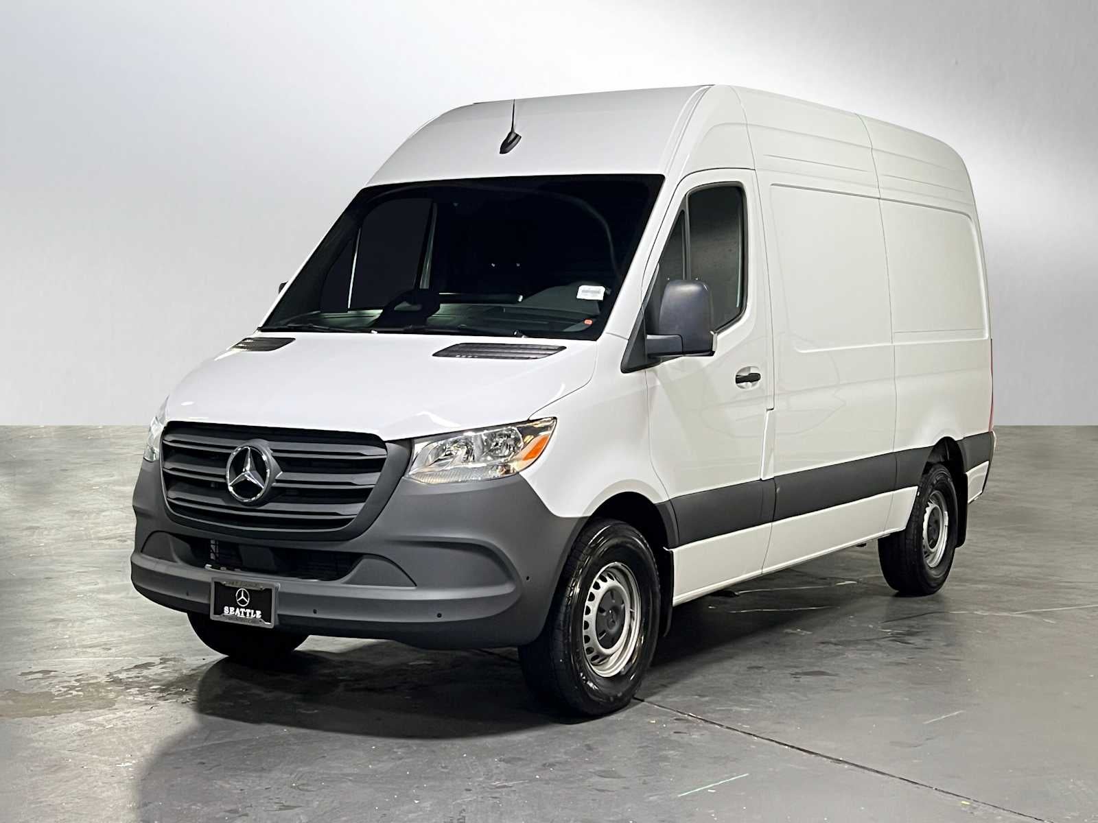 2025 Mercedes-Benz Sprinter 2500 Standard Roof I4 Diesel 144" RWD