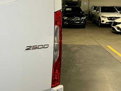 2025 Mercedes-Benz Sprinter 2500 Standard Roof I4 Diesel 144" RWD