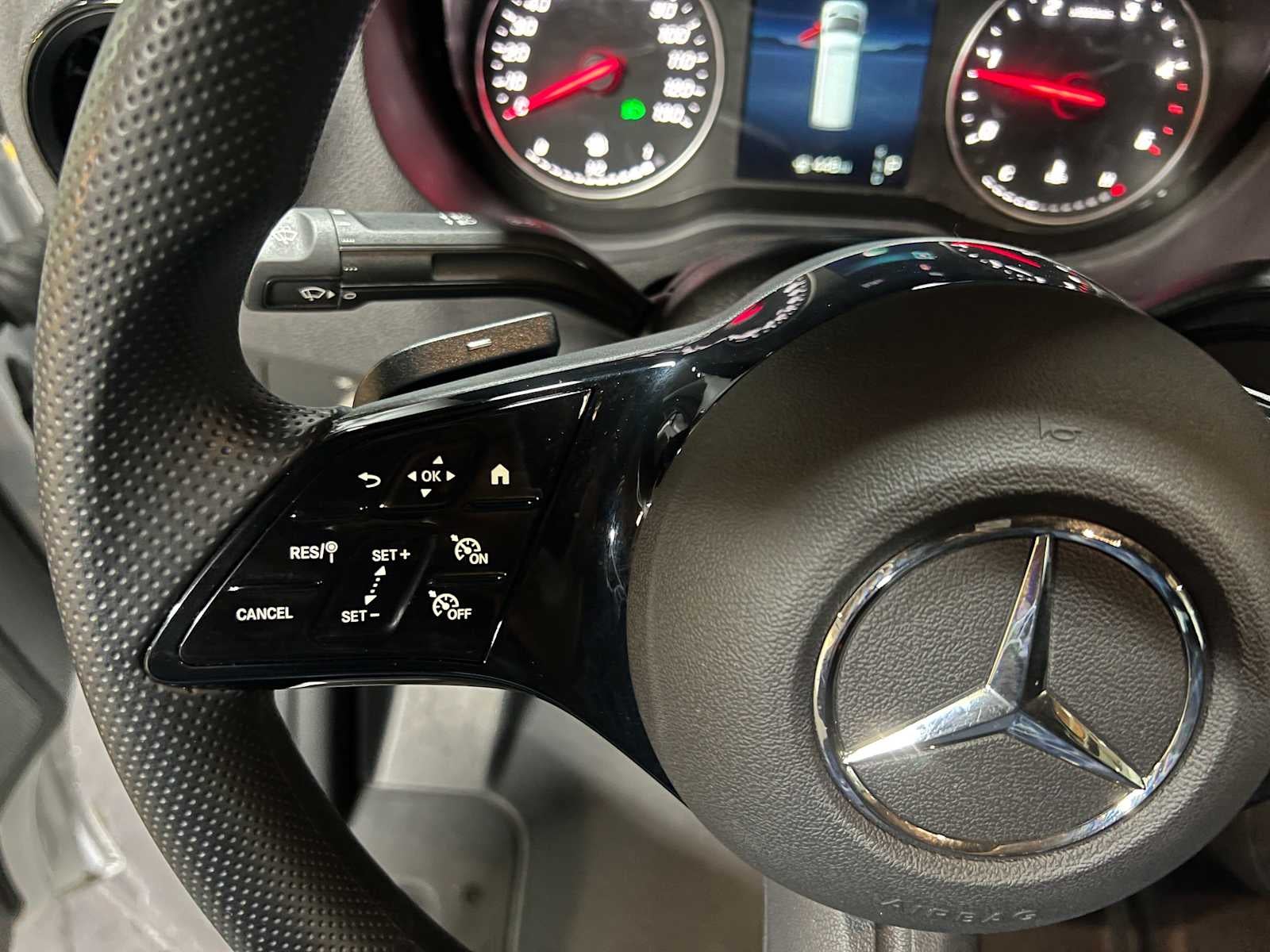 2025 Mercedes-Benz Sprinter 2500 Standard Roof I4 Diesel HO 144" RWD