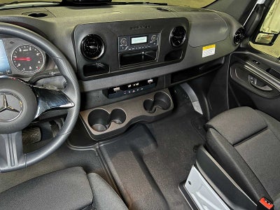 2025 Mercedes-Benz Sprinter 2500 Standard Roof I4 Diesel HO 144" RWD