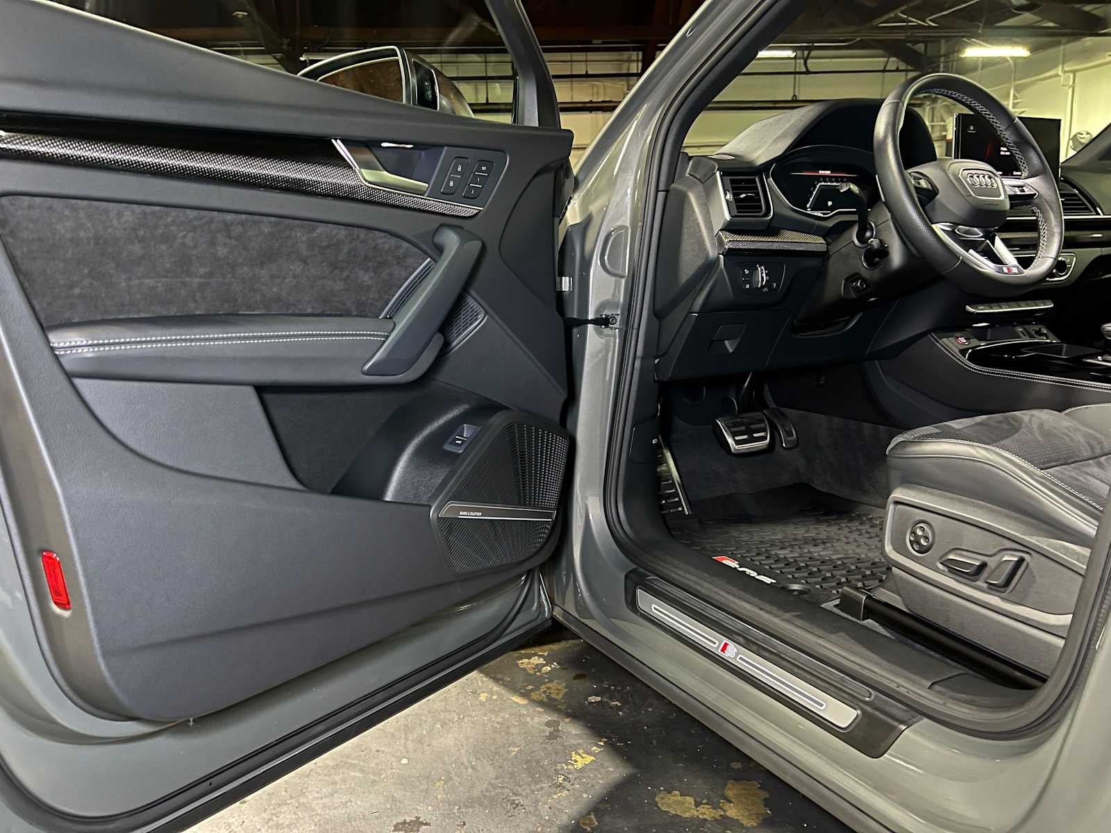 2024 Audi SQ5 Premium Plus