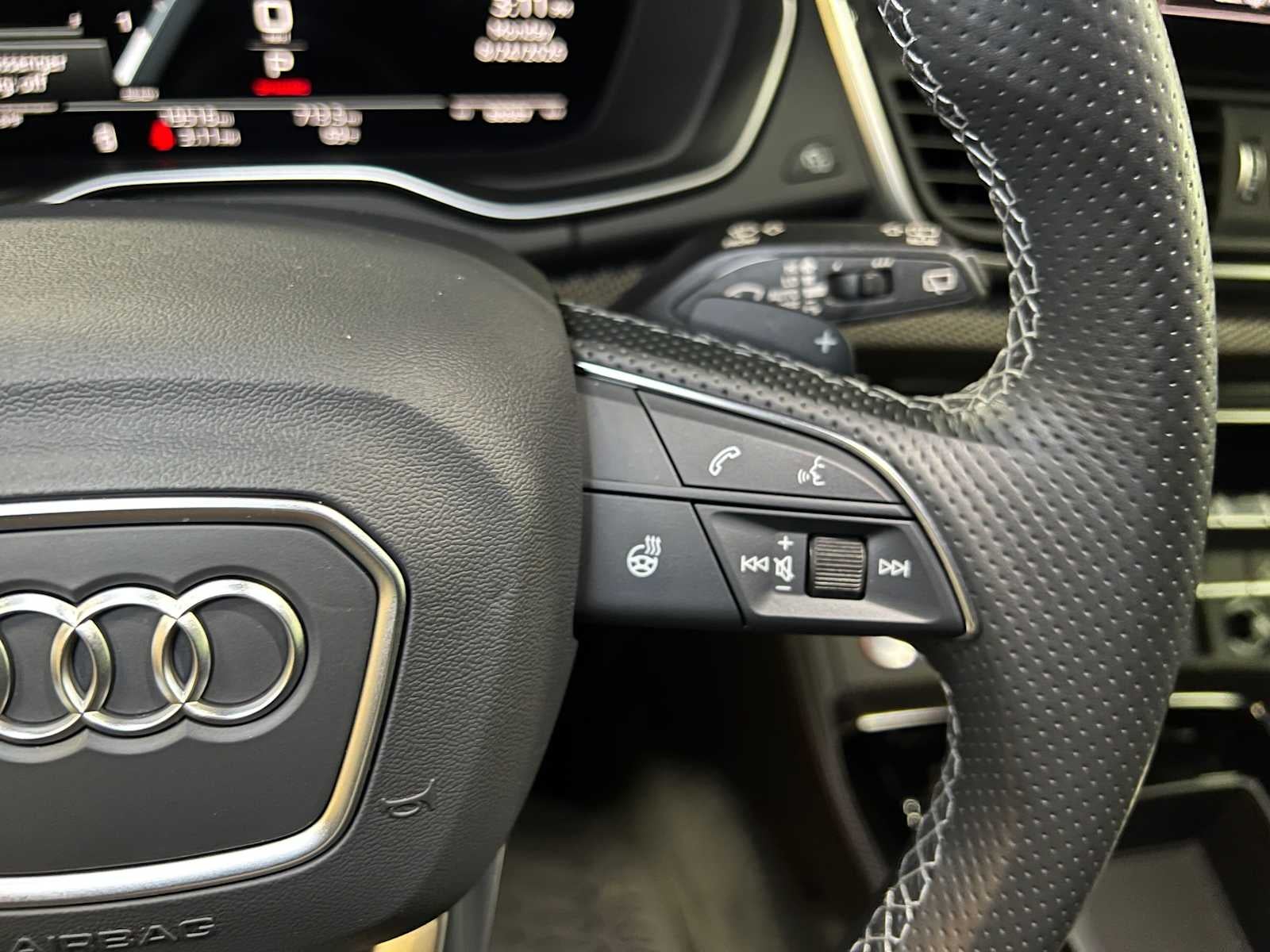 2024 Audi SQ5 Premium Plus
