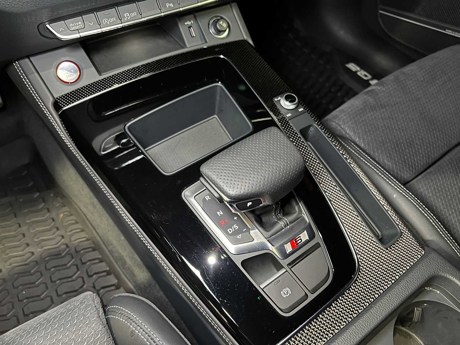 2024 Audi SQ5 Premium Plus