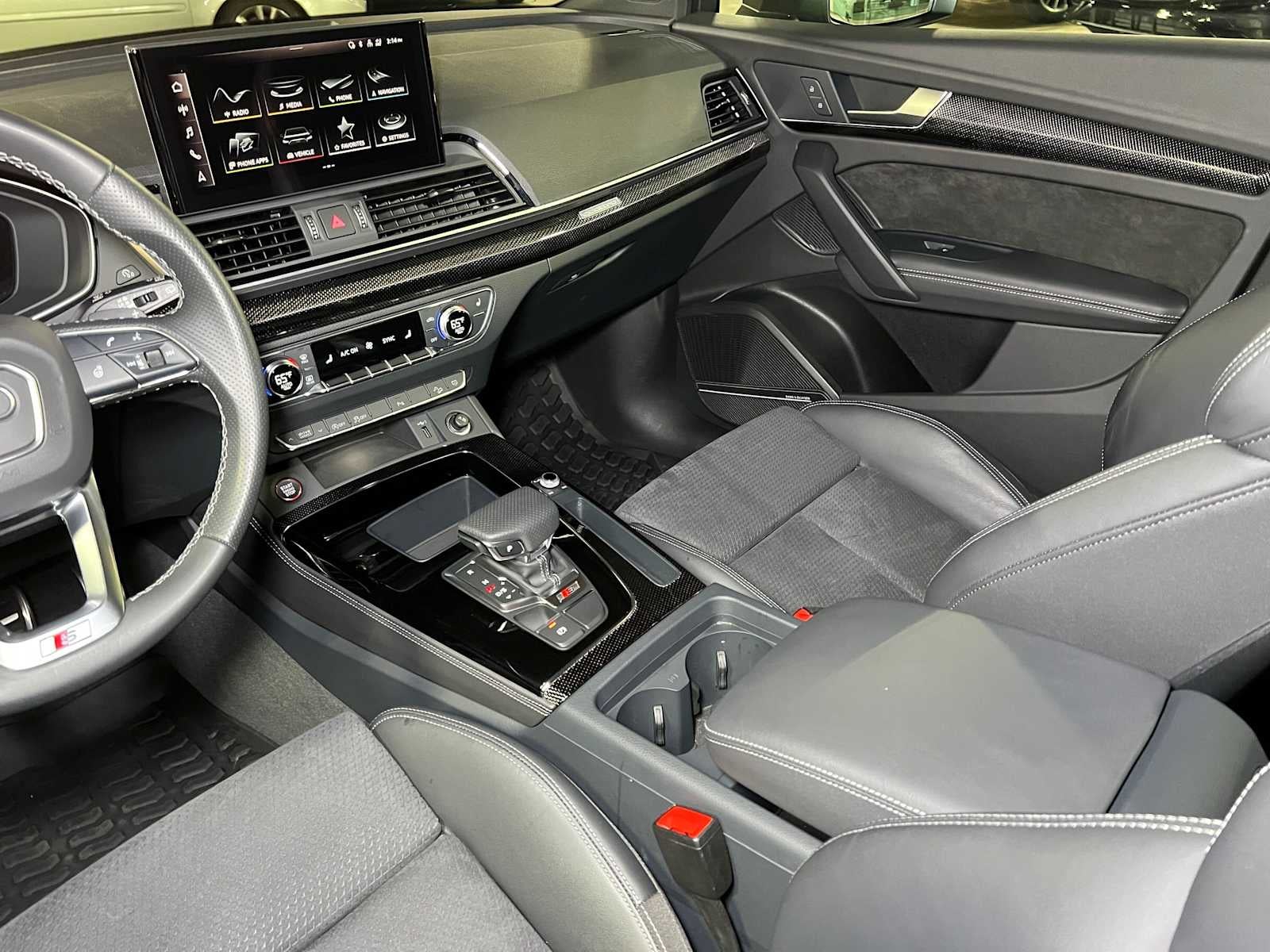 2024 Audi SQ5 Premium Plus