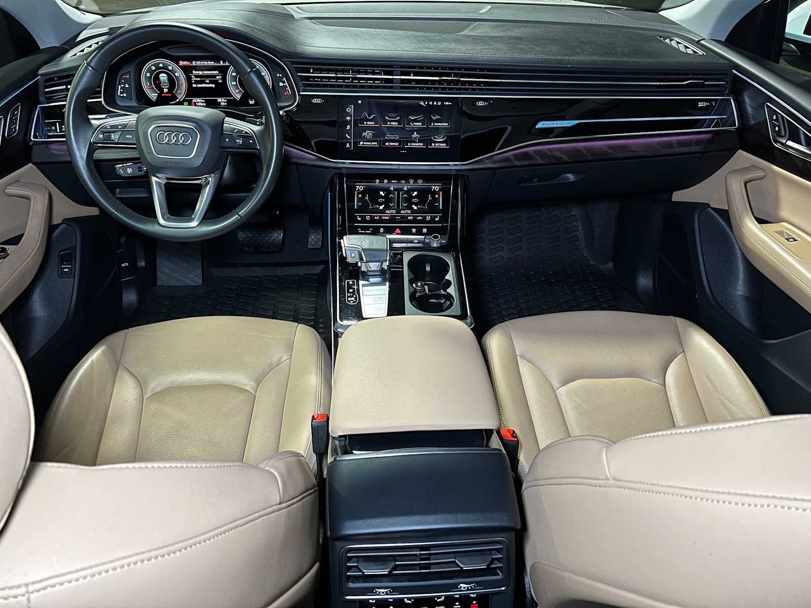 2022 Audi Q8 Prestige