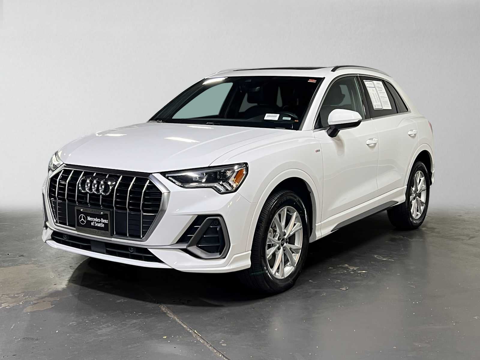 2025 Audi Q3 S line Premium