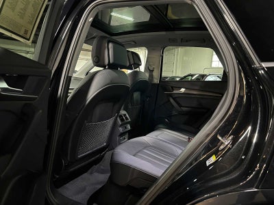 2023 Audi Q5 S line Premium