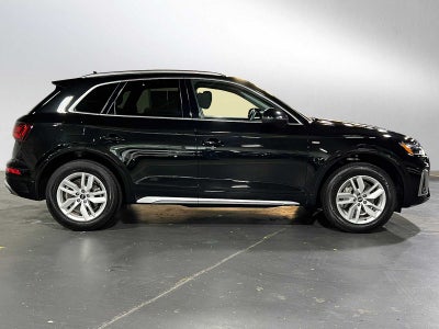 2023 Audi Q5 S line Premium