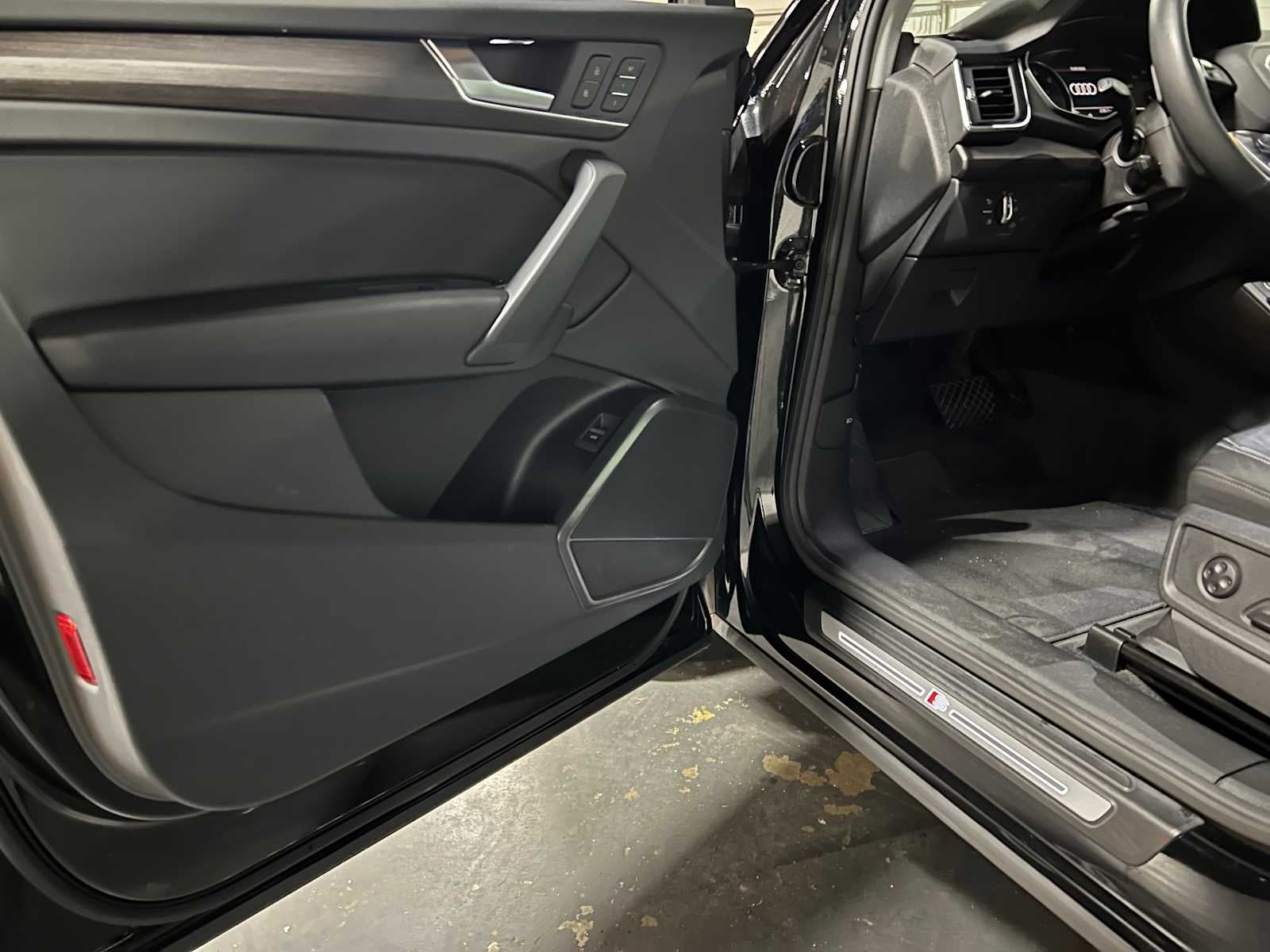 2023 Audi Q5 S line Premium