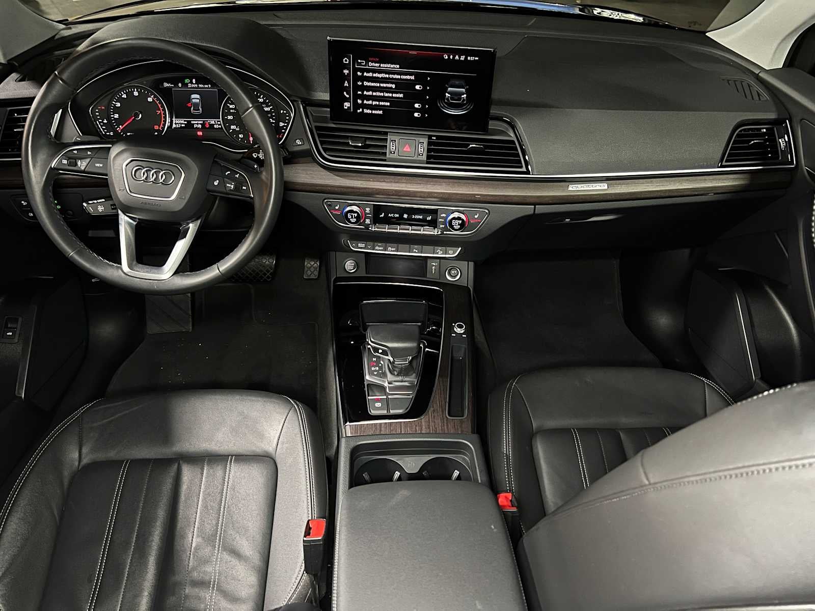 2023 Audi Q5 S line Premium