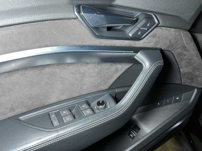 2019 Audi e-tron Prestige