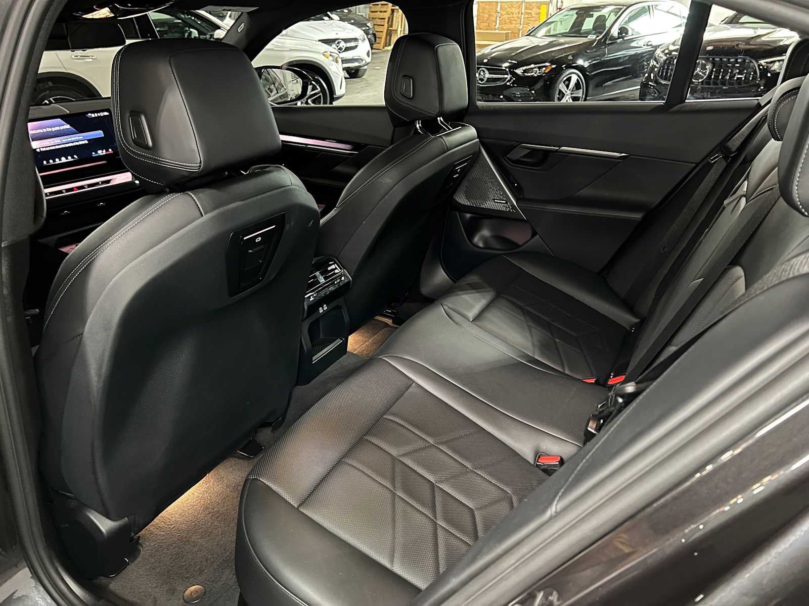 2025 BMW i5 eDrive40