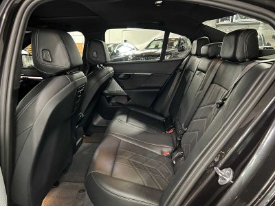 2025 BMW i5 eDrive40