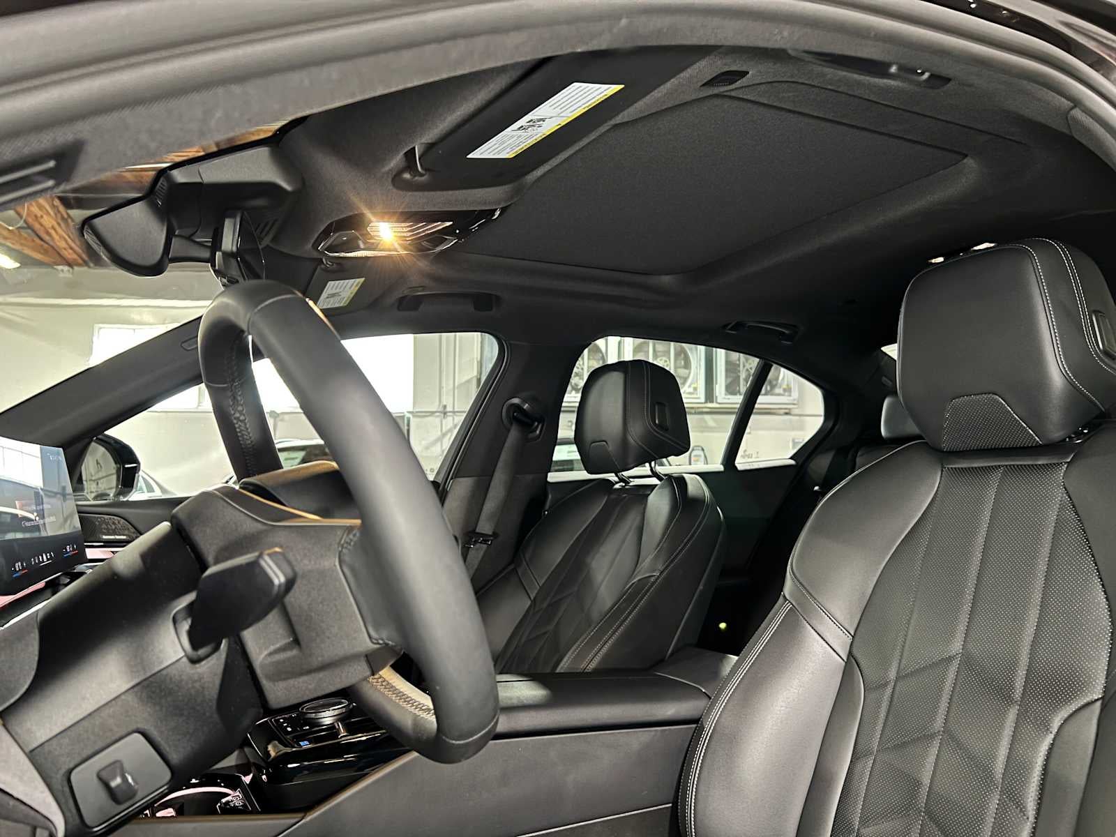 2025 BMW i5 eDrive40