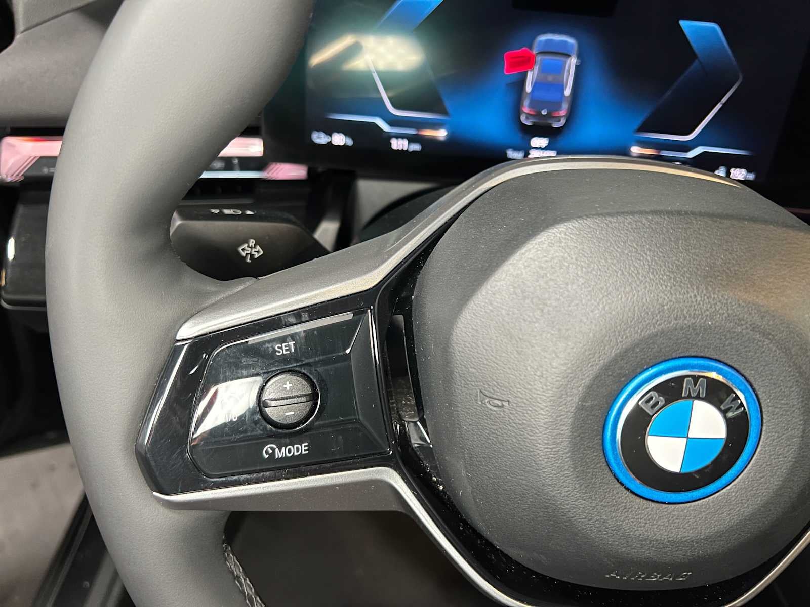 2025 BMW i5 eDrive40