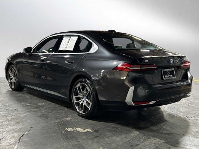 2025 BMW i5 eDrive40