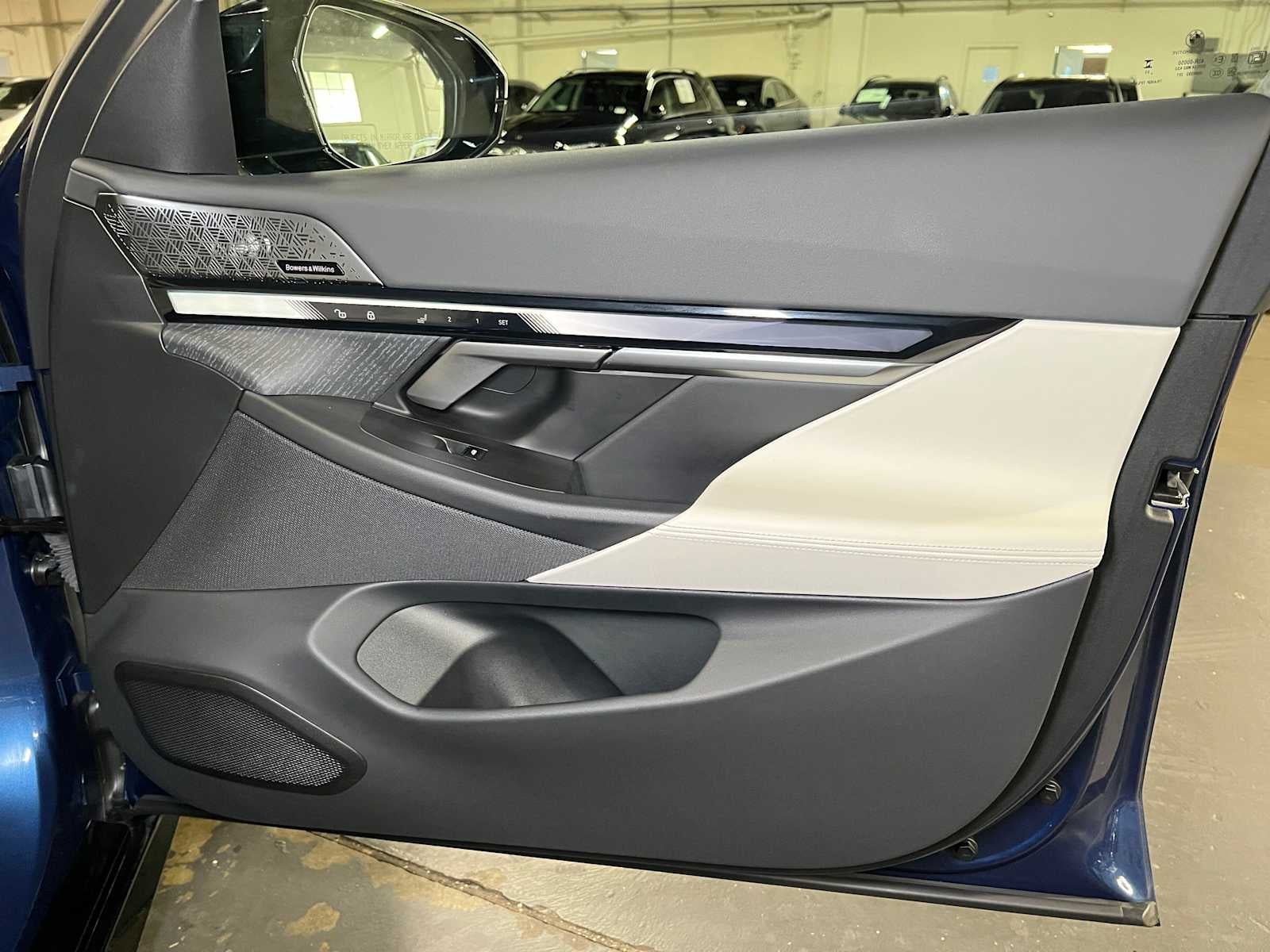 2024 BMW i5 M60 M60