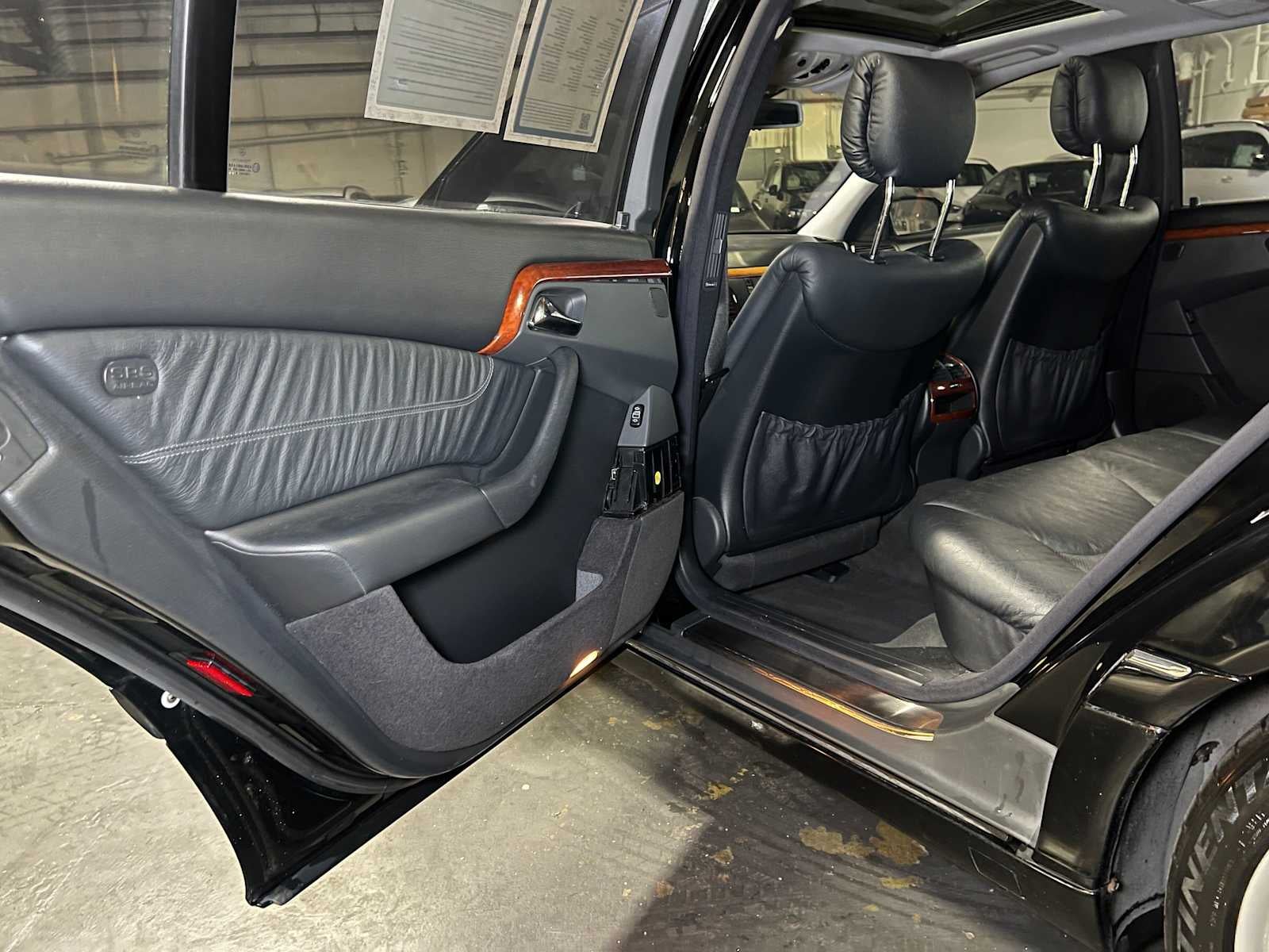 2001 Mercedes-Benz S430 4dr Sdn 4.3L