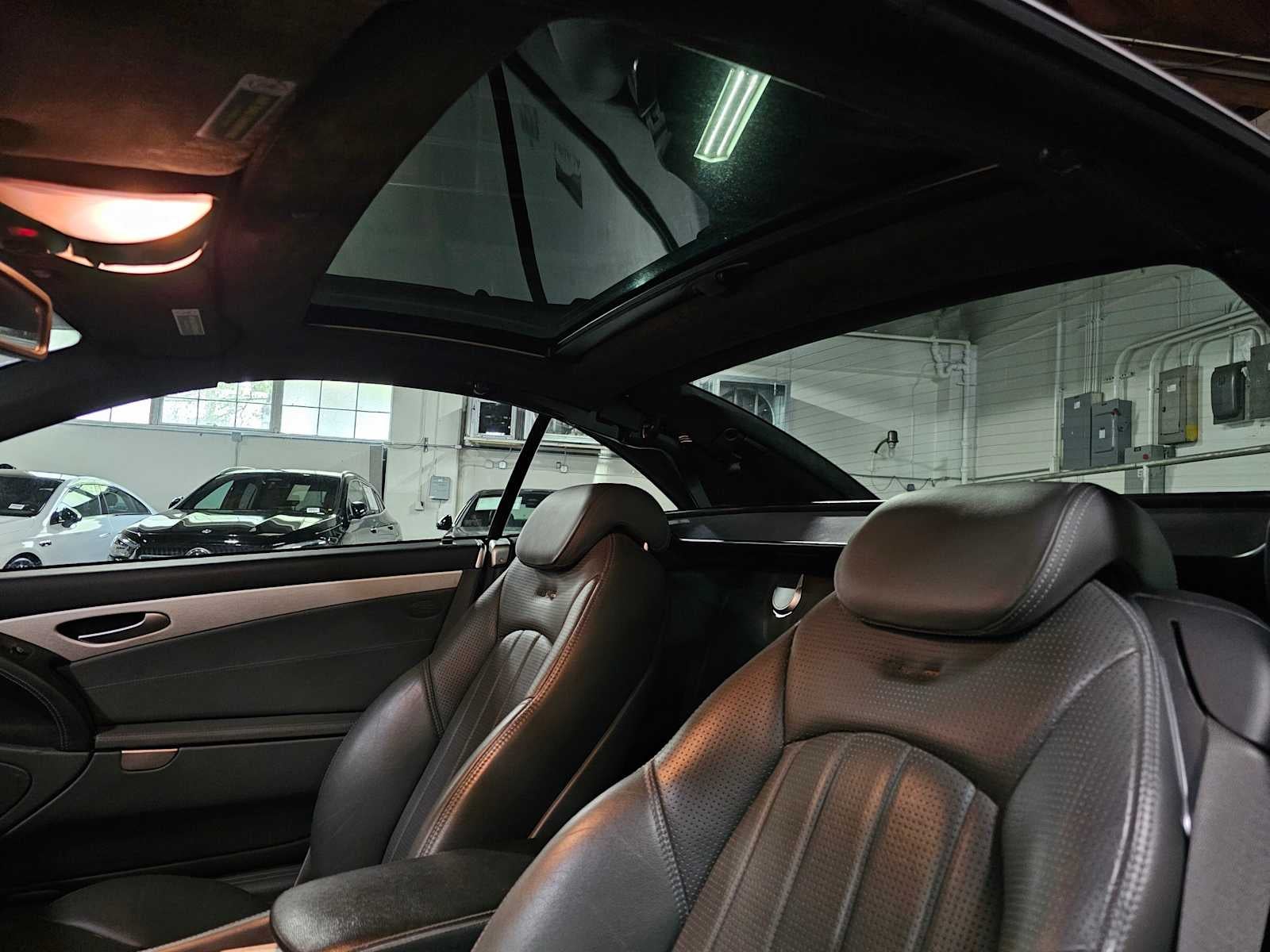 2004 Mercedes-Benz SL55 2dr Roadster 5.5L