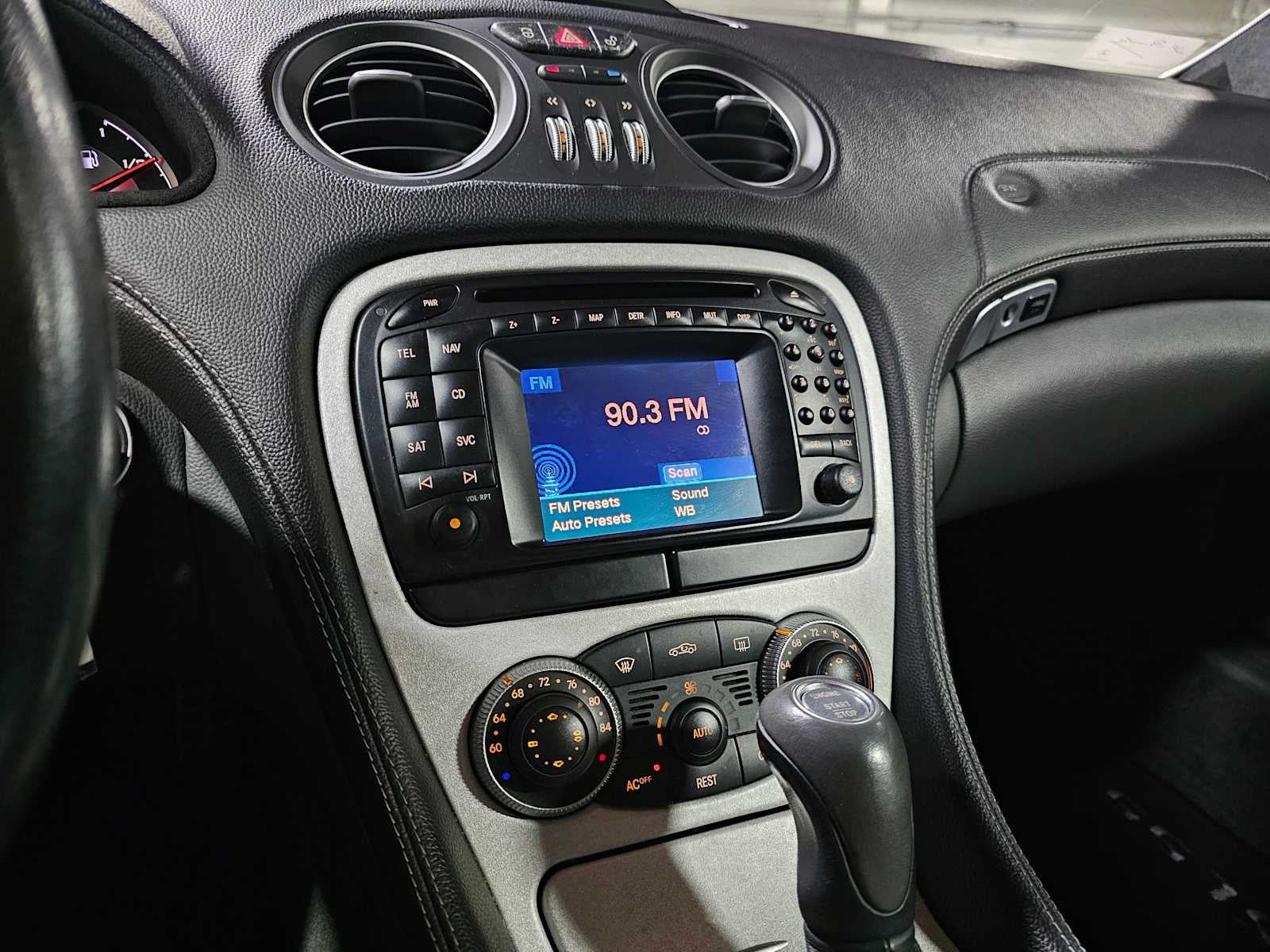 2004 Mercedes-Benz SL55 2dr Roadster 5.5L