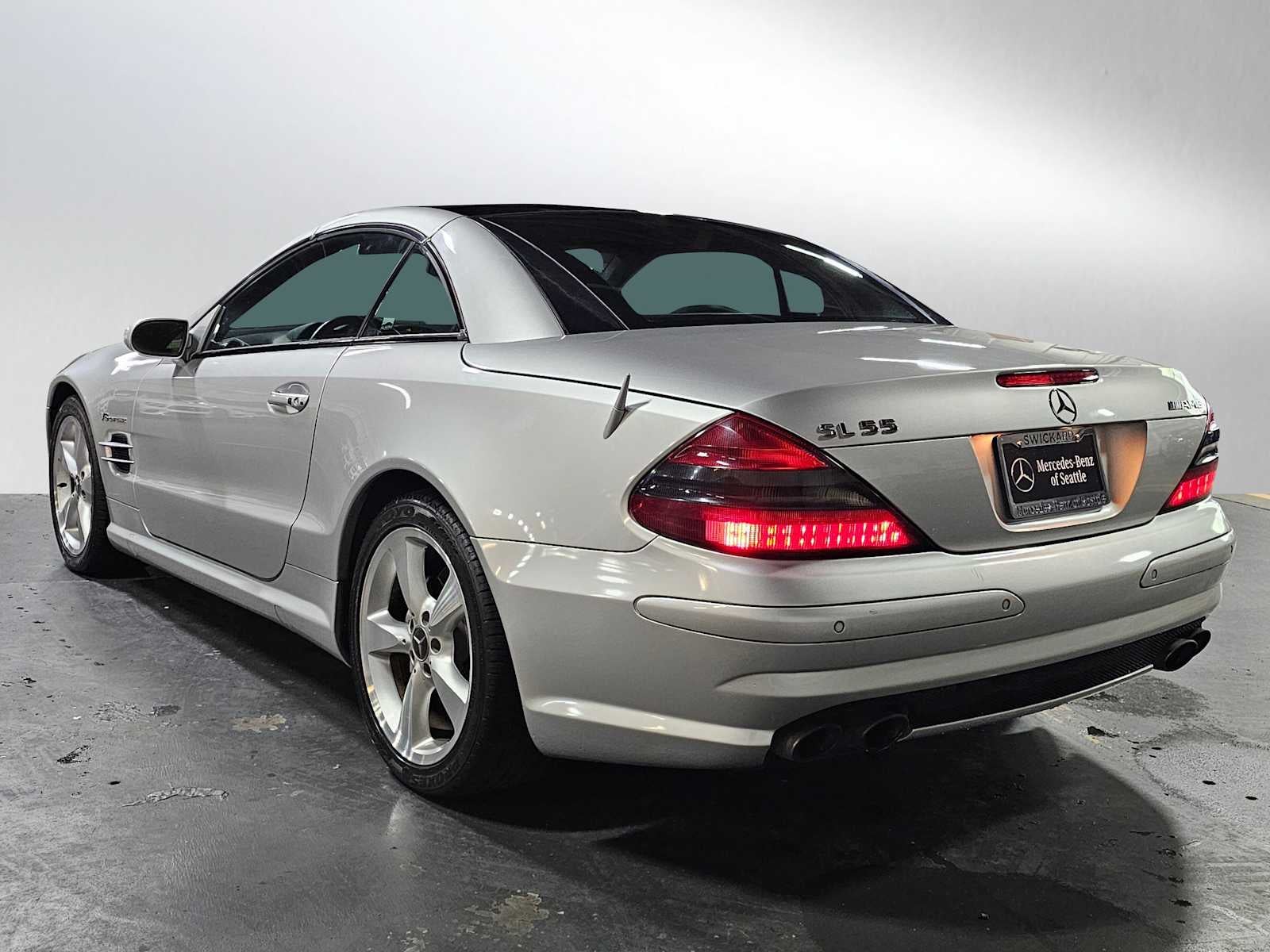 2004 Mercedes-Benz SL55 2dr Roadster 5.5L