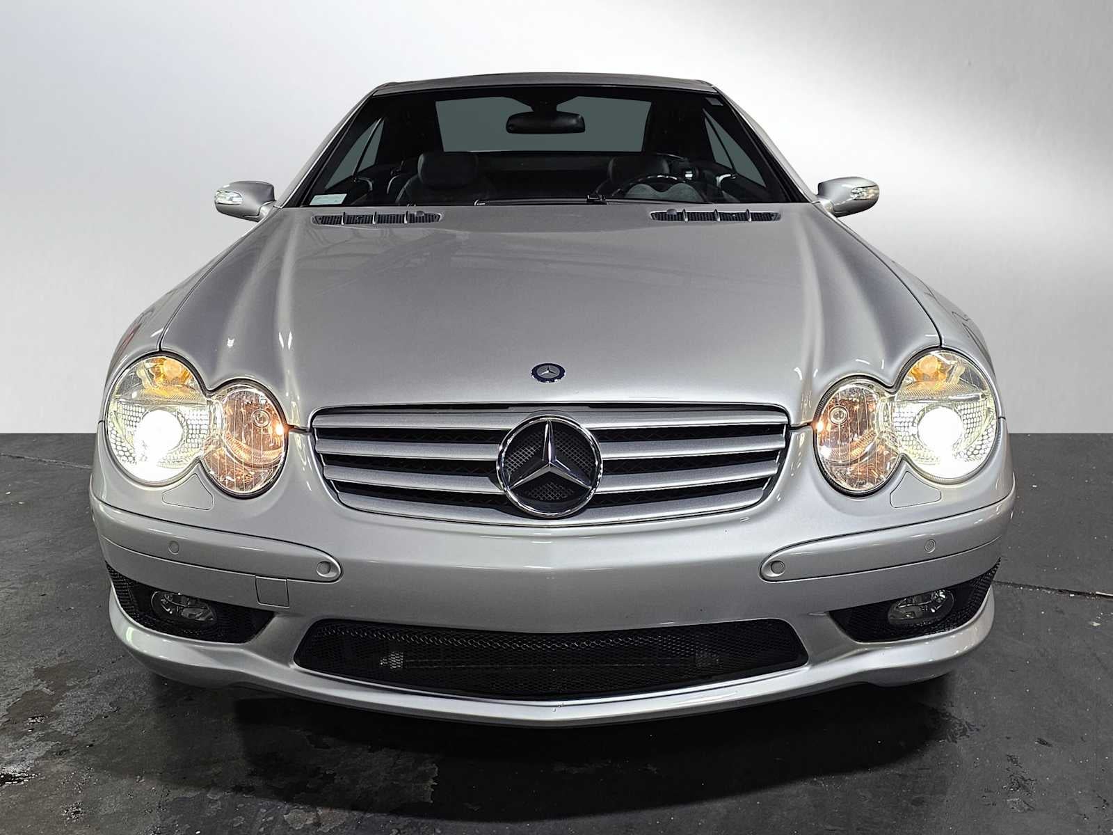 2004 Mercedes-Benz SL55 2dr Roadster 5.5L